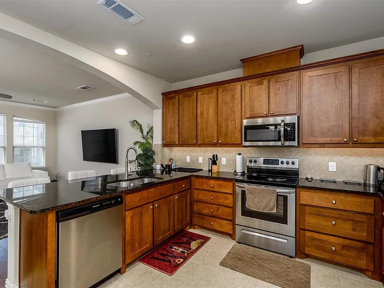 2559 Adam Ln — Photo 8