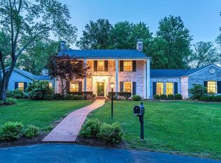 6 Wendover Dr, Saint Louis, MO 63124