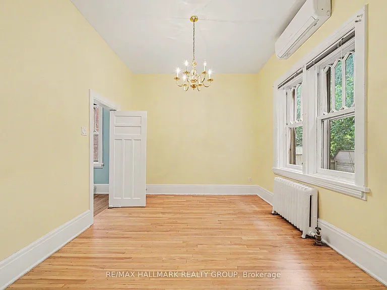 413 Elgin St #4 — Photo 7