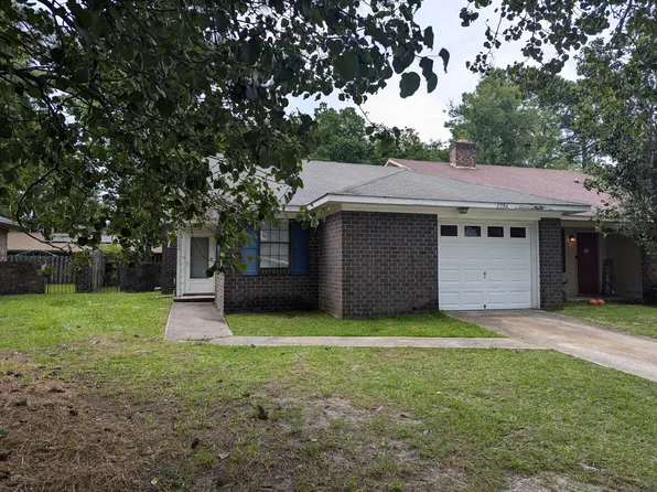 7784 McKnight St, North Charleston, SC 29418