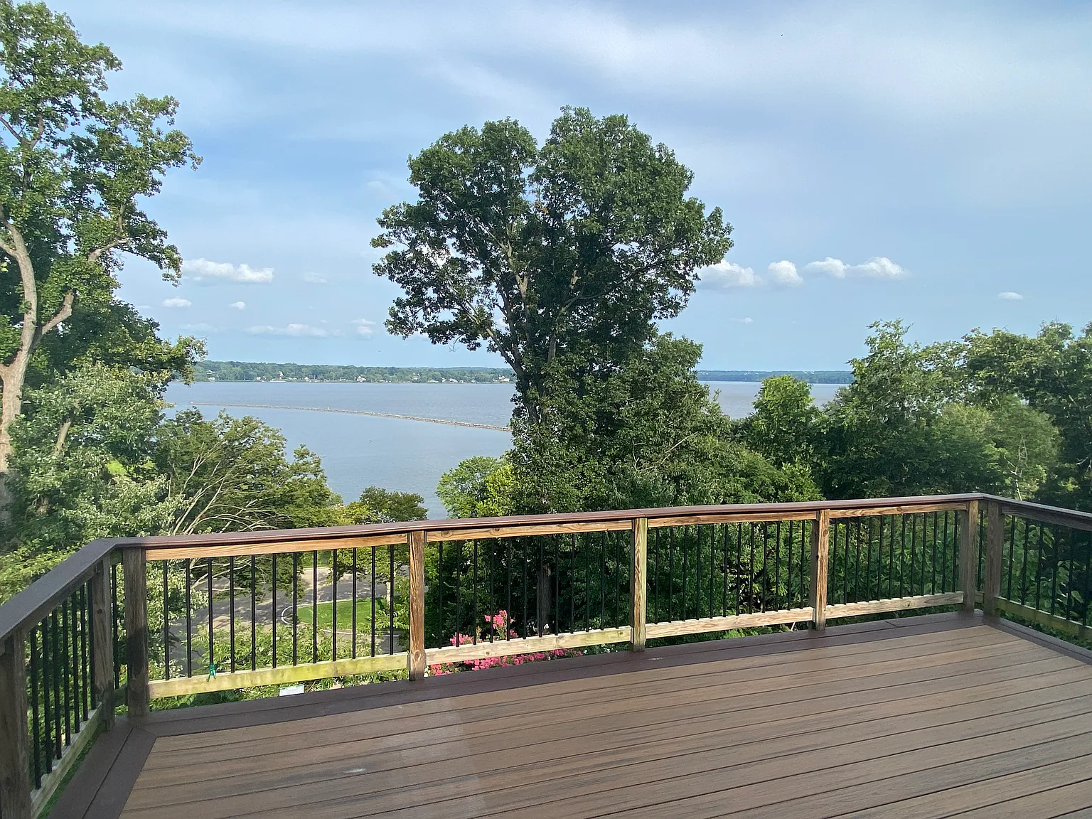 5 bed, 3088 sqft, $6,500 — Photo 1