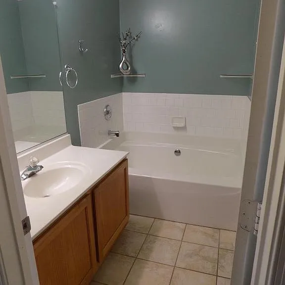 1302 Roman Ridge Way — Photo 11
