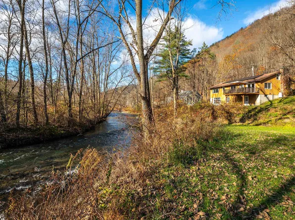 3860 Route 30, Pawlet, VT 05761