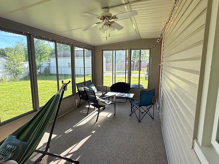 Enclosed porch