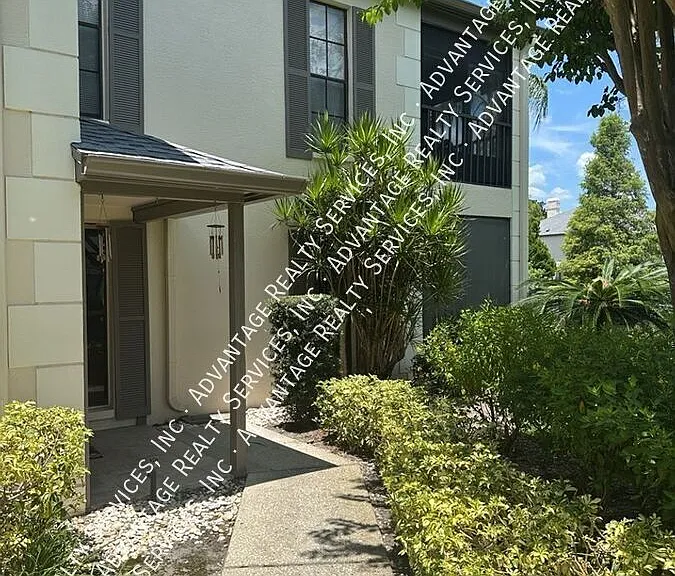 13046 Village Chase Cir — Photo 2