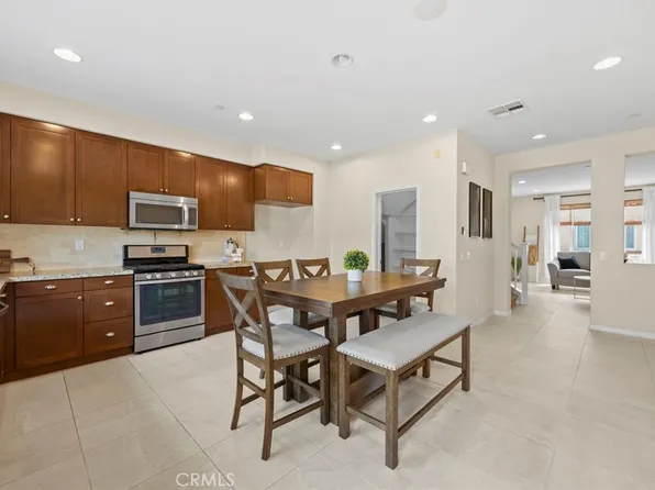 17539 Riverstone Ct, Fountain Valley, CA 92708