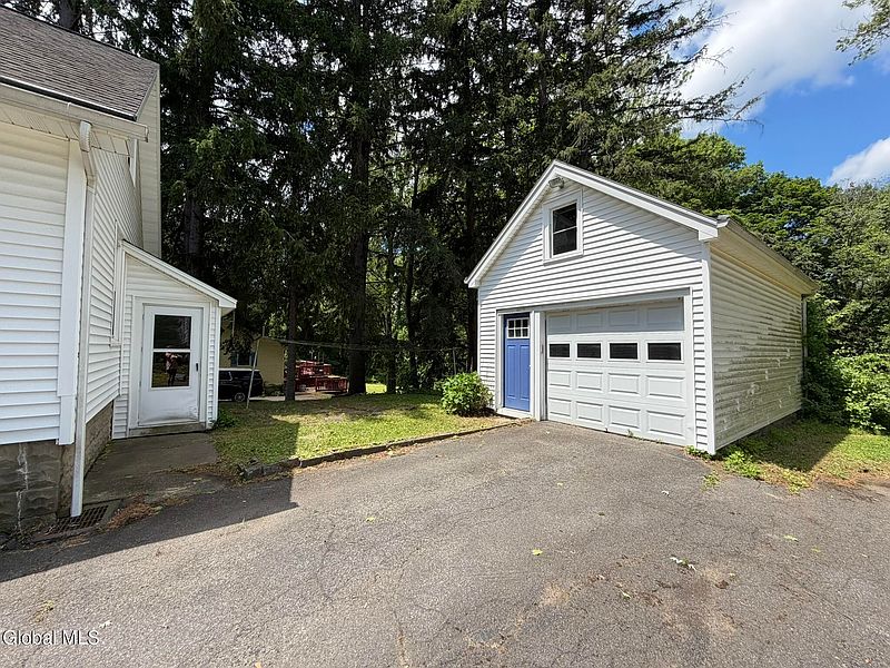 3rd image of 34 Hamilton Street