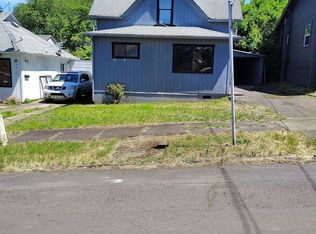 365 SE Pitzer St, Roseburg, OR 97470