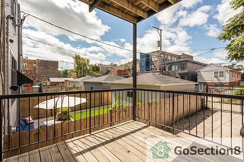 1st image of 1444 N Washtenaw Ave #1