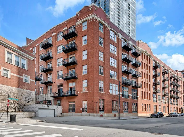 360 W Illinois St APT 5C, Chicago, IL 60654