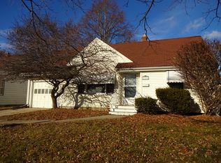 2920 19th Ave, Rockford, IL 61108