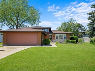 16820 Wausau Ct, South Holland, IL