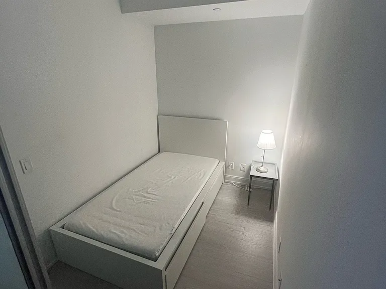 181 Dundas St E #3101 — Photo 5