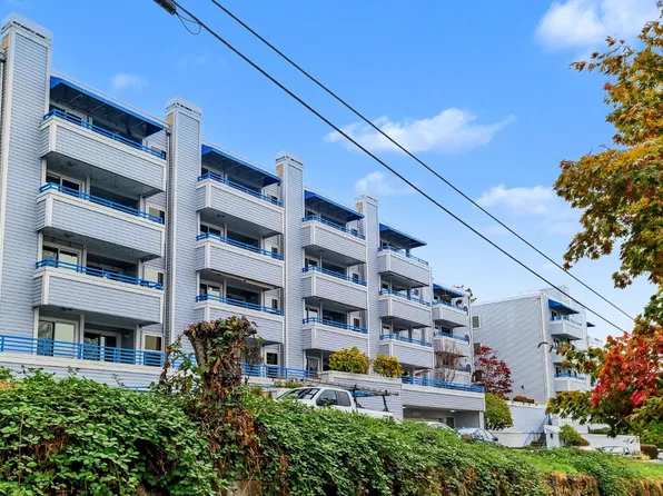 2244 13th Ave W APT 307, Seattle, WA 98119