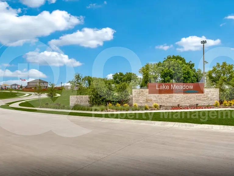 882 Breakwater Dr — Photo 30