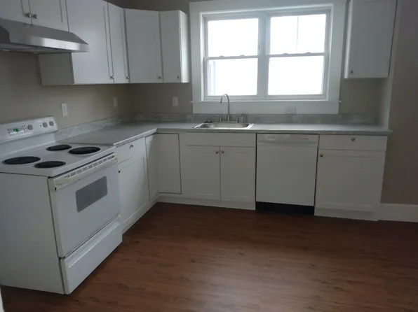 9 Nowell St #A, Sanford, ME 04073