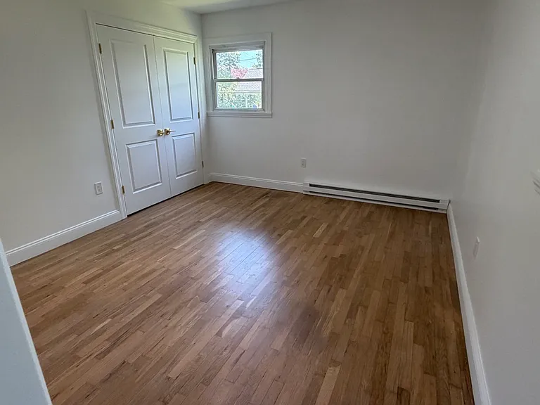 72 Blooming Grove Tpke — Photo 9
