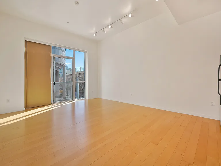 1020 12th St #405 — Photo 3