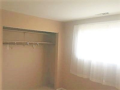 2nd image of 716 Moraine Trce Unit 1