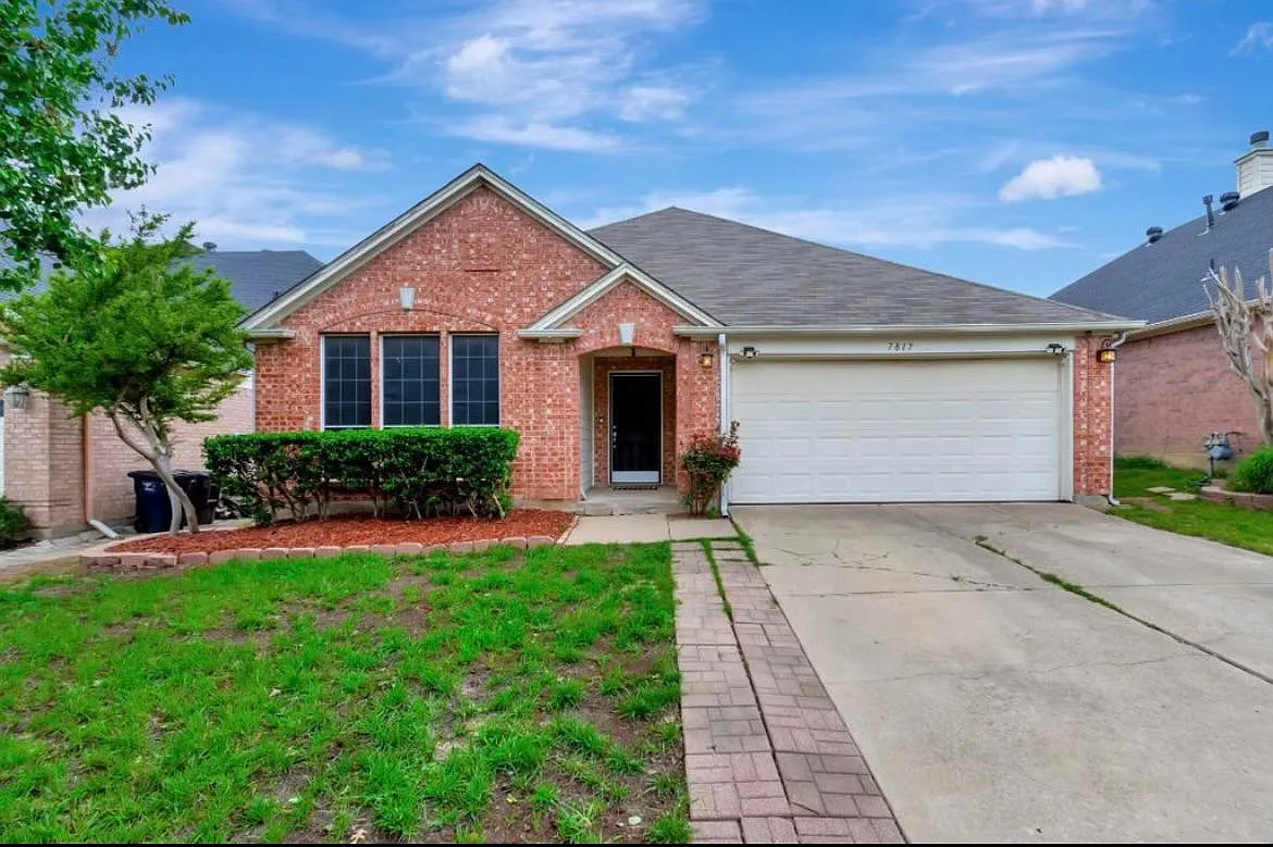 7817 Orland Park Cir — Photo 1