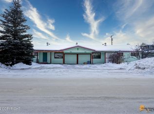 1002 W 29th Pl #4, Anchorage, AK 99503