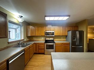 4655 Drake St, Fairbanks, AK 99709