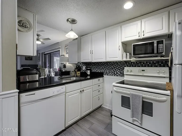 6219 Harbourside Dr #6219 — Photo 7