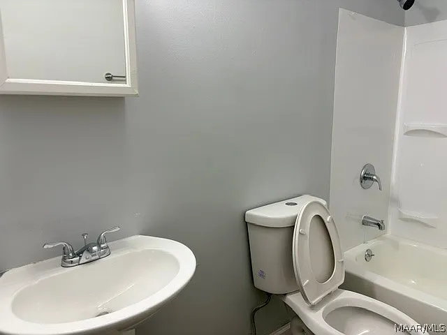 429 Felder Ave — Photo 6