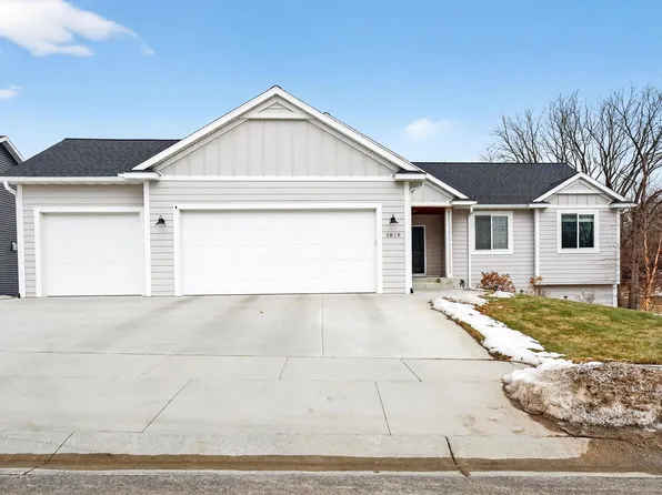 1819 31st St SW, Rochester, MN 55902