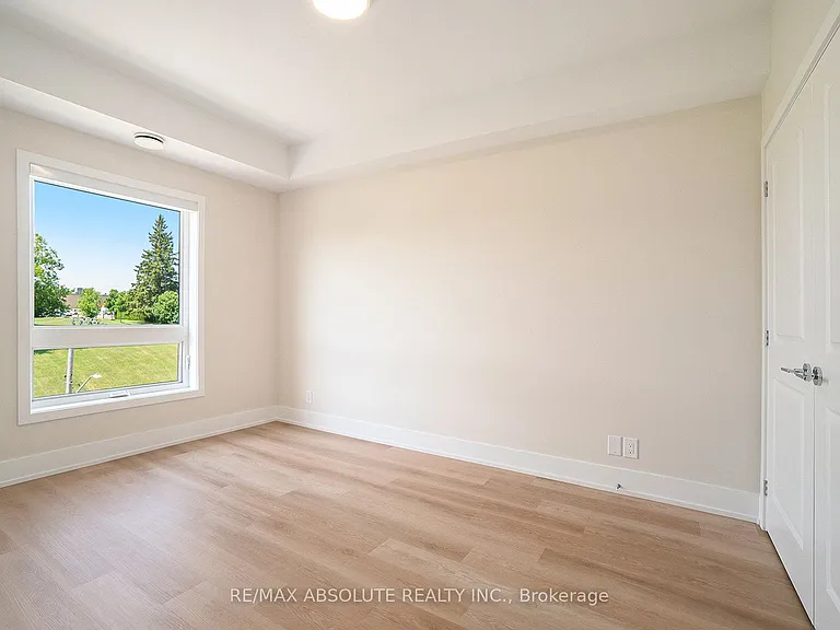 12B Thomas St S #310 — Photo 14