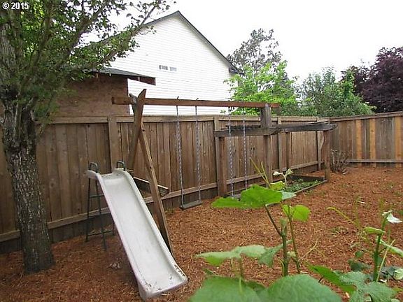 5th image of 1114 NE 169th Ave