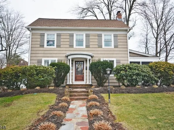 221 Penfield Pl, Dunellen Boro, NJ 08812
