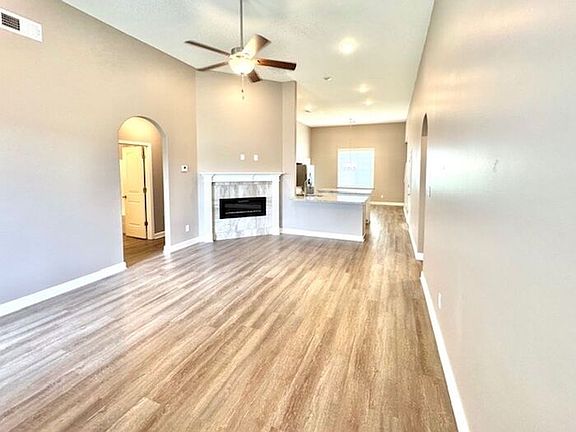 3rd image of 5731 Matthew Dr