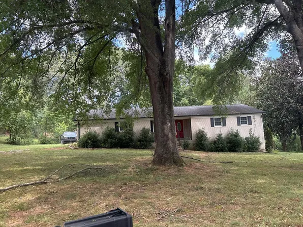 264 Greenwood Dr, McMinnville, TN 37110