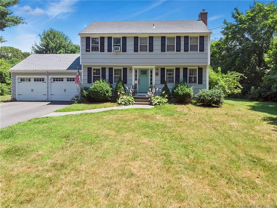 30 Horse Pond Road