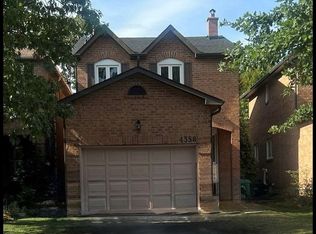 4358 Bacchus Cres, Mississauga, ON L4W 2Y3