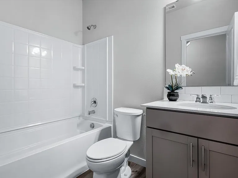 17512 SE 254th St — Photo 34