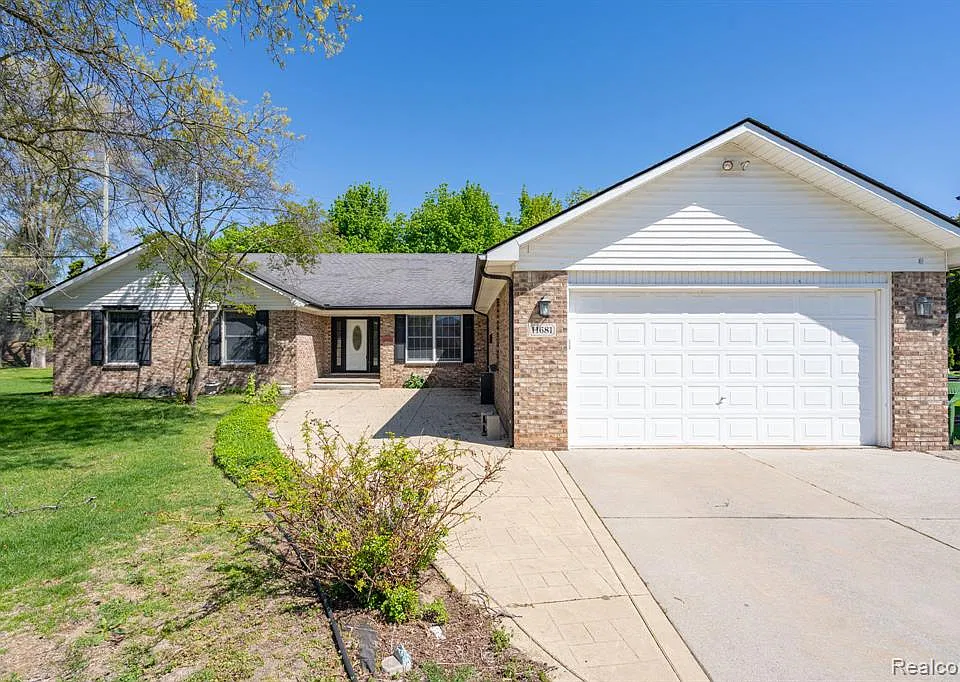 11681 Bannister Ct