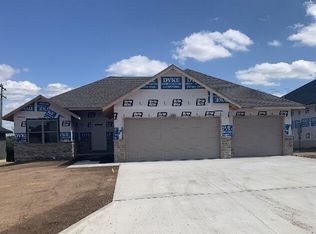 942 S Pindall Ln, Nixa, MO 65714