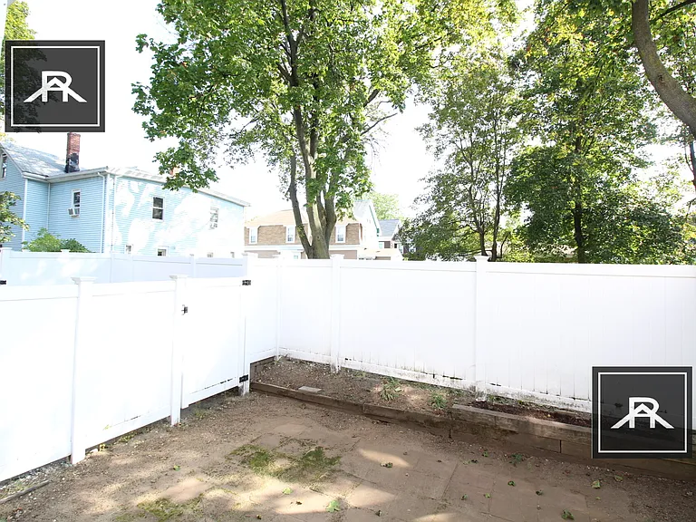 3 Raymond St — Photo 13