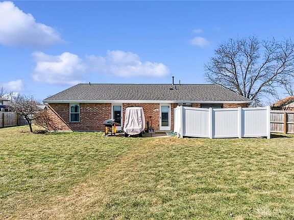 5th image of 8600 Emeraldgate Dr