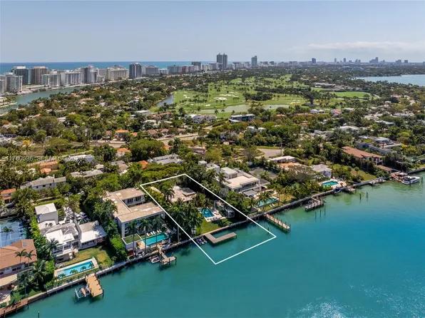 6380 N Bay Rd, Miami Beach, FL 33141