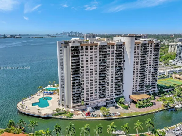 1800 NE 114th St APT 604, Miami, FL 33181