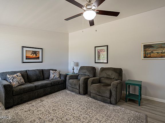 2nd image of 10574 W Oakmont Dr