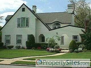 1st image of 190 Harvard Ave