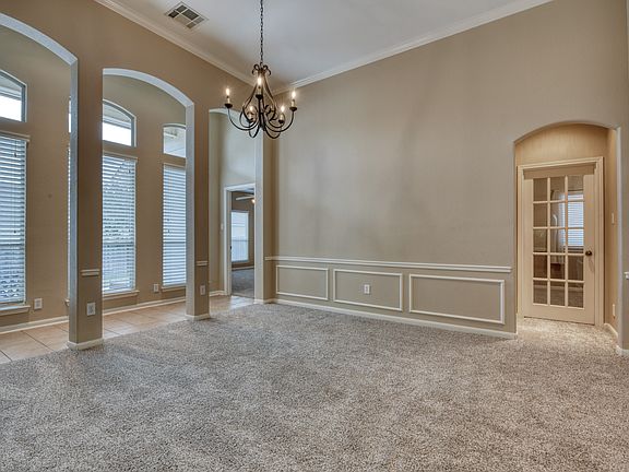 5th image of 19507 Highgrove Ln