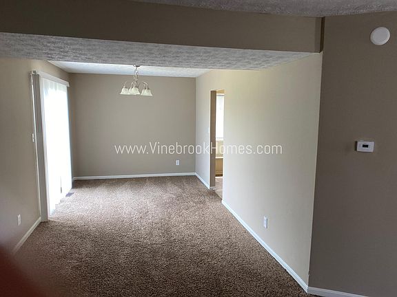 4th image of 5275 Traditions Dr