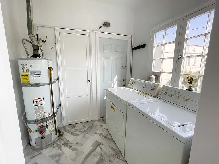 5353 La Cresta Ct — Photo 9