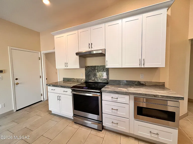 7300 E Calle Alba Serena — Photo 14