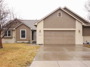 312 N Pecan Ct, Andover, KS 67002
